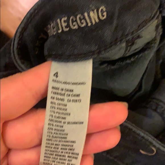 American Eagle Sky High Jegging/ Size 4 - Picture 8 of 8